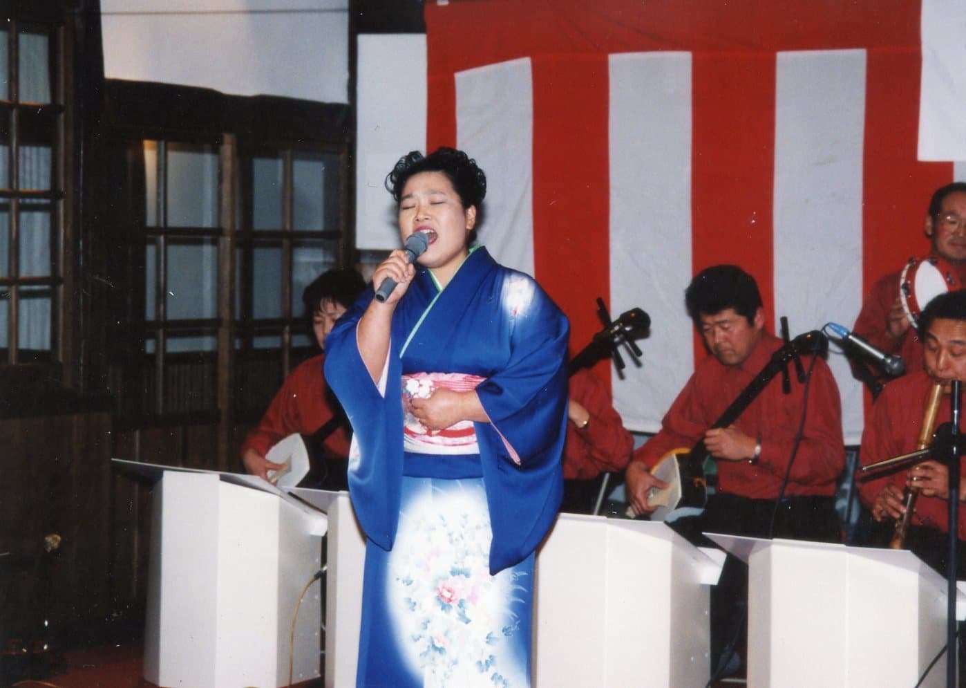 img017.jpg